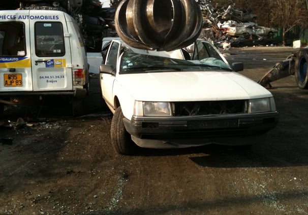 a craned truck with a craned crane on it