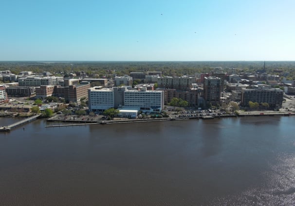 Wilmington dockside riverwalk intercoastal waterway Cape Fear river