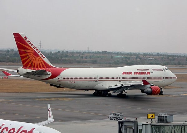 Hyderabad airport - Hyderabad to Bangalore tour package