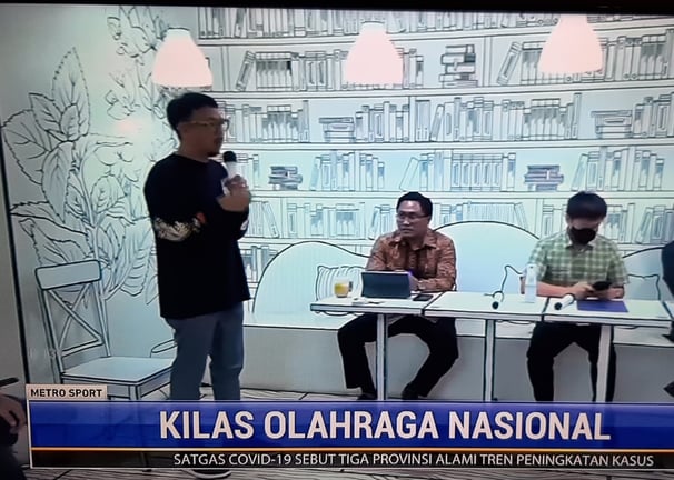 Anthonius Adhi Soedibyo saat prescon terkait gugatan CLS Knight kepada Dimaz Muharri