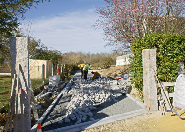 Chantier à Fondettes pose de granit