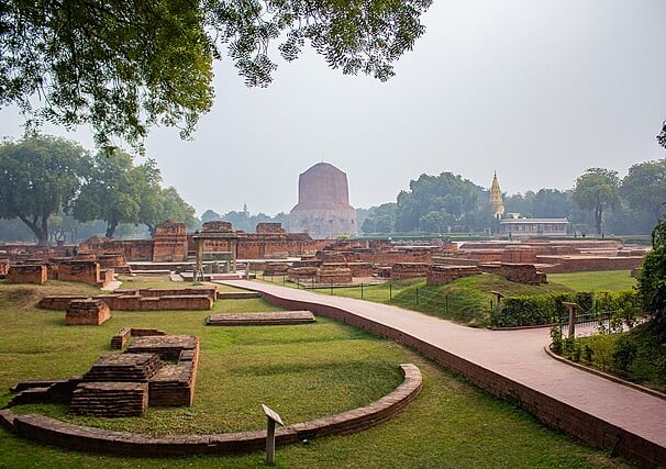 Benares university, Varanasi North India tour package