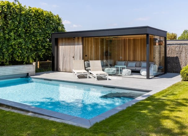poolhouse