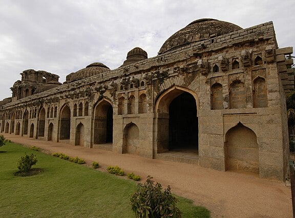 Elephant staple Hampi - Hyderabad to Bangalore tour package