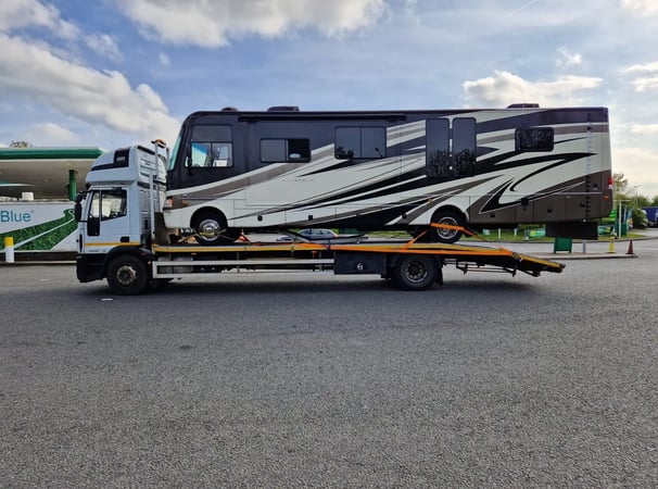 heavy vehicle recovery