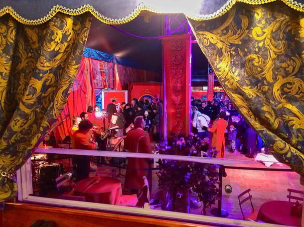 le préshow du Cirque d'Hiver Bouglione On Tour
