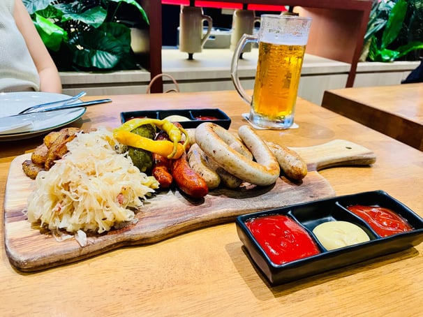 Wurstelplatter at Brotzeit