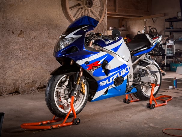 suzuki gsx-r 1000 k1