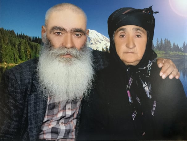 Dedem Kuşo Hüseyin Özcan ve nenem Menevşe Özcan