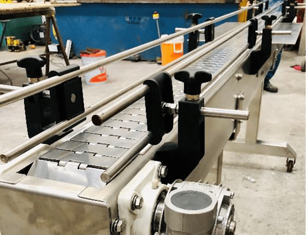 a machine that is sitting on a table