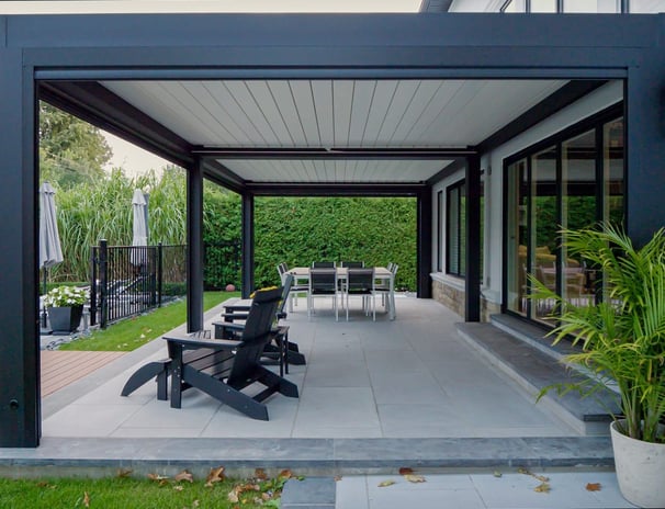 louvered pergola