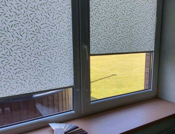 Ritininės žaliuzės miegamojo kambariui