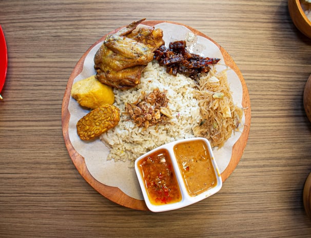 Nasi uduk Pak Mu'in - Bogor