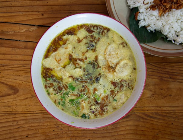 Soto Kuning A'Adam - Bogor