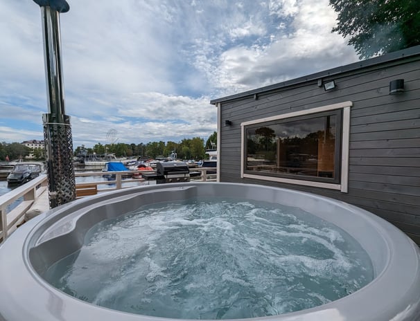 Hot tub at Riga Sauna