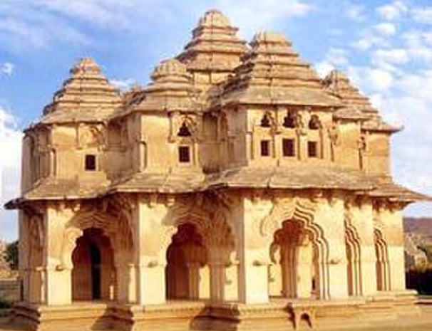 Lotus mahal Hampi - Hyderabad to Bangalore tour package