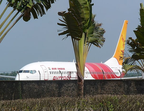 Bangalore airport - Hyderabad to Bangalore tour package