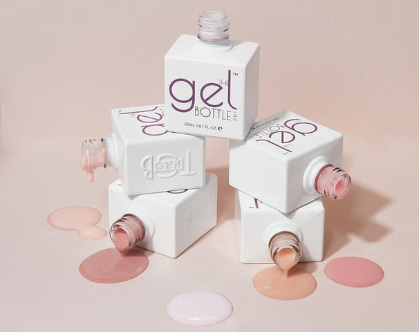 The Gel Bottle collectie met verschillende zachte kleuren nagellak
