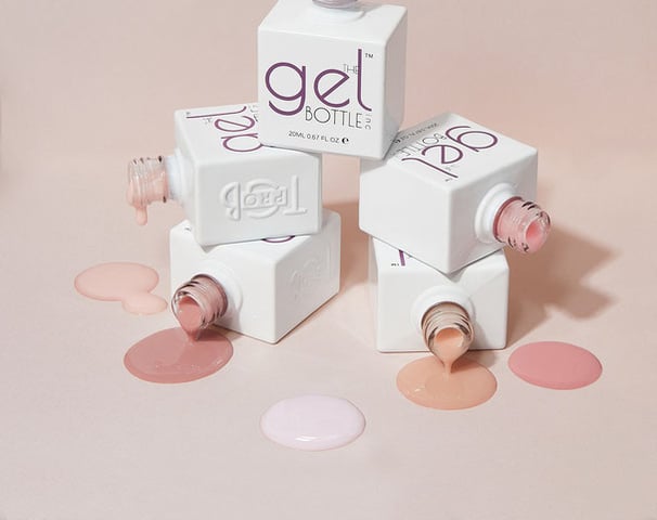 The Gel Bottle collectie met verschillende zachte kleuren nagellak