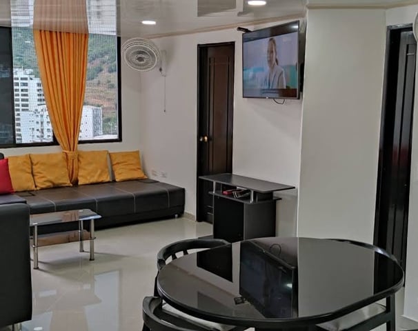 Alquiler de apartamento amoblado con vista al mar por días en El Rodadero, Santa Marta, Colombia