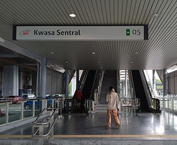 KWASA SENTRAL MRT