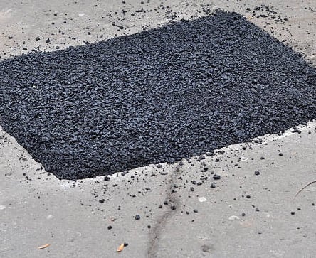 Asphalt Patching for Commercial Parking Lots in LaGrange, Georgia
