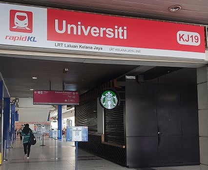 universiti lrt