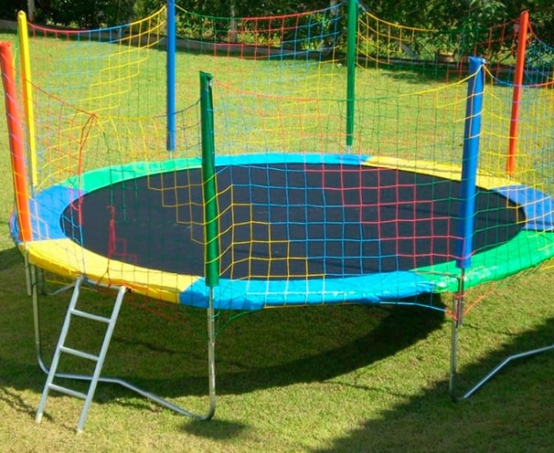 Cama elástica, pula-pula, brinquedo