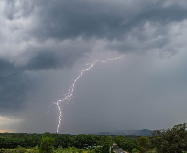 Orage du côté de Saint-Martin-de-Londres (34) 29/05/2023