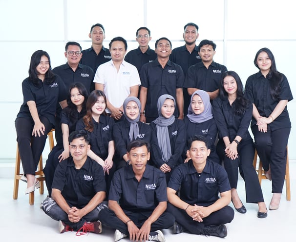 Nusa International Logistics Team Photo