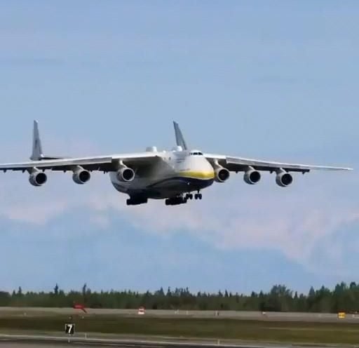 El avion mas grande del mundo antonov An-225