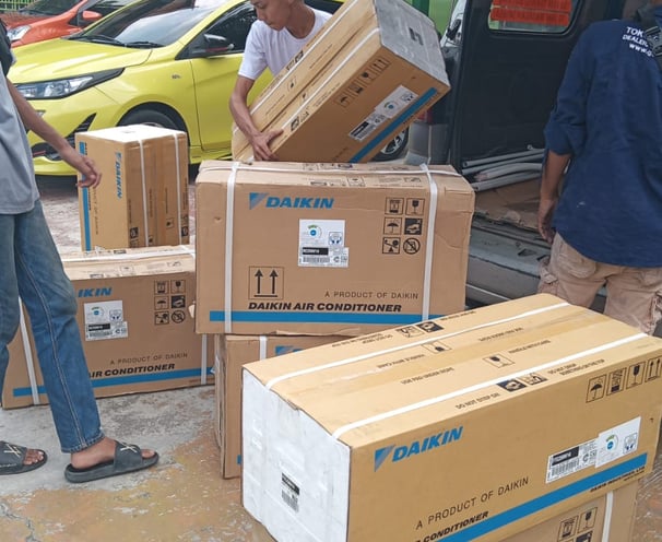 Pemasangan Ac Daikin di MAN 1 Pekanbaru