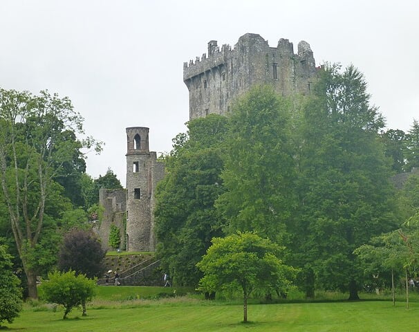Blarney Castle in Ireland – historic medieval fortress near Cork, famous for the Blarney Stone