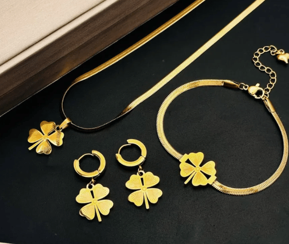 FOUR LEAF NECKLACE, BRACELET & EARRINGS