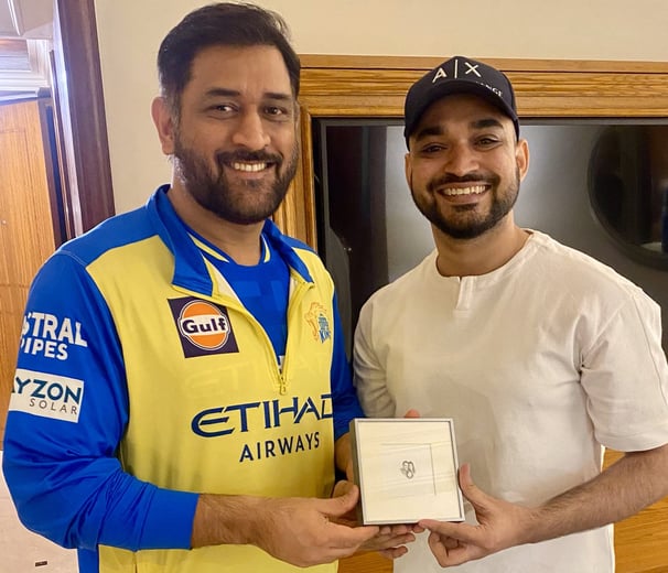 Hand-drawn 2.5cm portrait of MS Dhoni