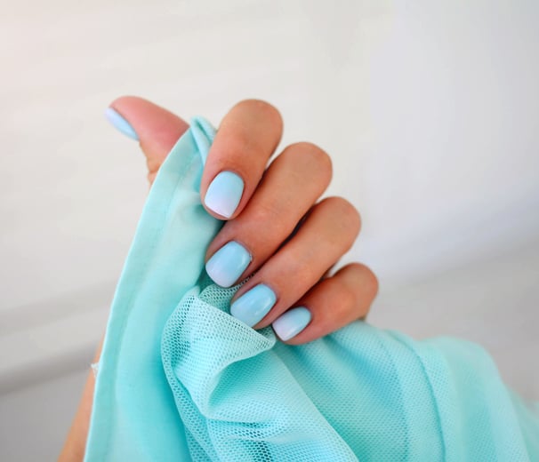 blue pastel nails