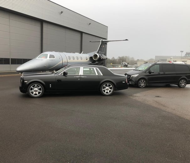 Rolls Royce To Hire | Mercedes Hire | Airport Transfer | Smart City Prestige