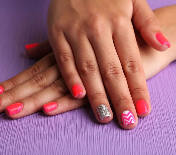 glitter nails