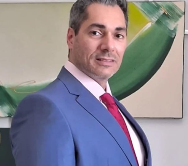Advogado Eric Frediani | Especialista em Direito Cível e Direito de Família