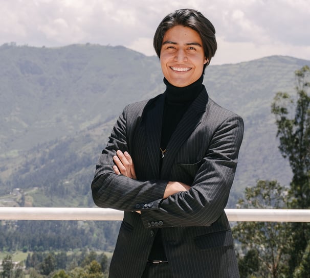 Abogado Mateo Salguero, derecho penal en Ecuador, asesoría legal en línea, online