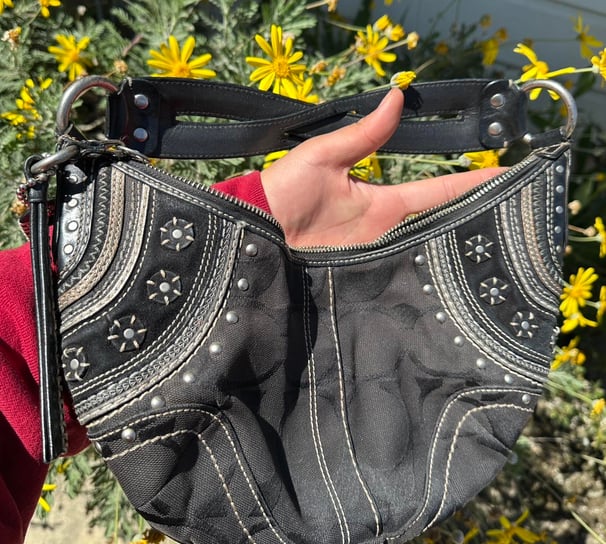 A bag bought by customer named Michelle.