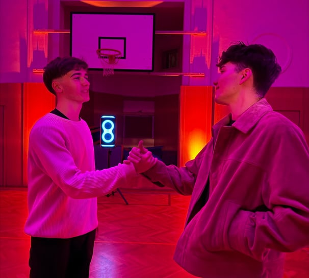 O DanceBros