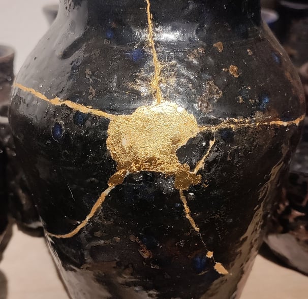 Kintsugi pottery repair in Amman – Join Gilgamesh for Creative Arts' unique cultural experience