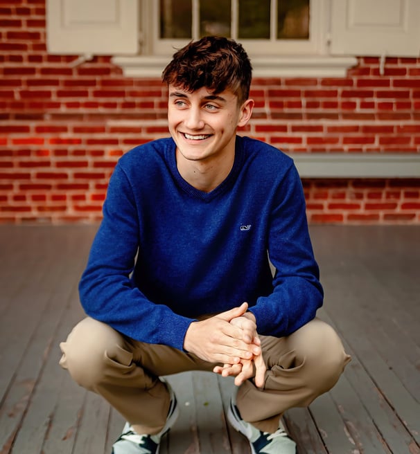 Lancaster PA senior picture photographer. Strasburg PA Senior Picture Photographer