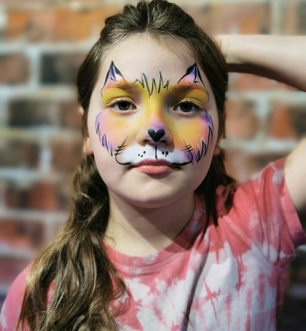 Mädchen Tigergesicht Kinderschminken Pinselbunt Pinneberg