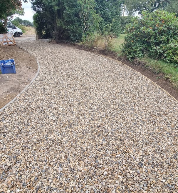 20mm shingle driveway - Lawtons Landscapes 