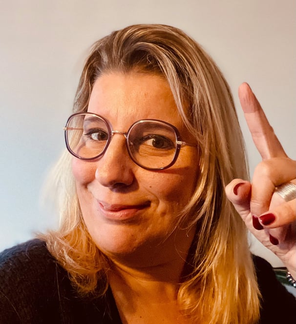 Céline Folly, thérapeute et hypnose sur Lille ou en visio