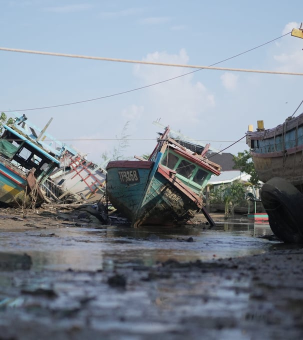 beached boat