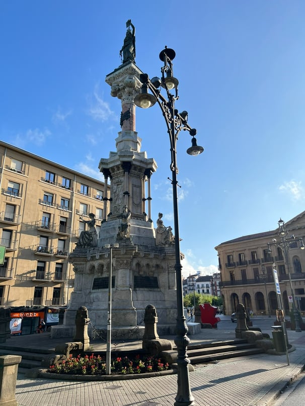 Monumento a los Fueros of Navarre
