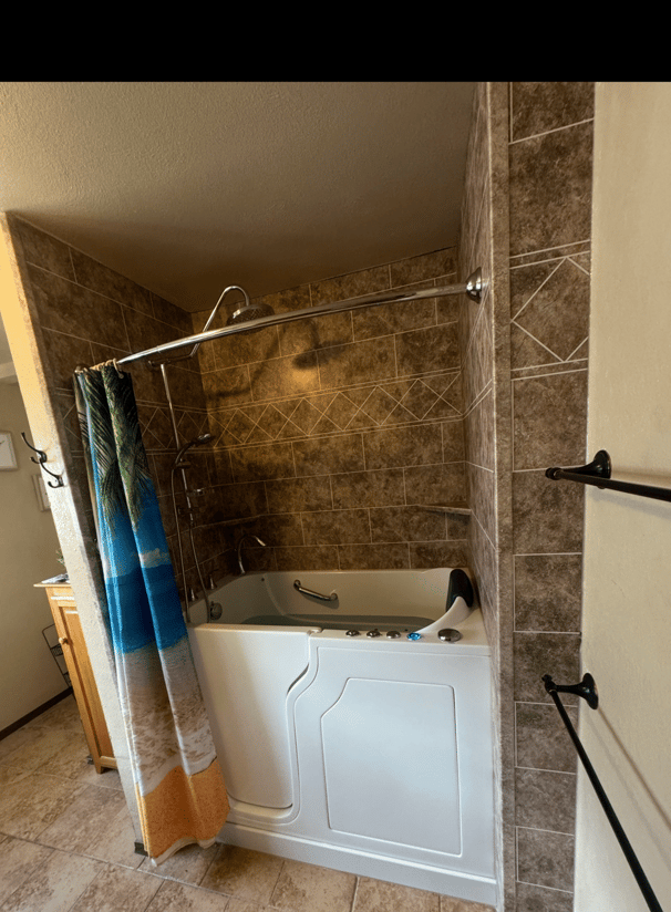 Madison Wi walk-in bathtub install | EZ Remodeling